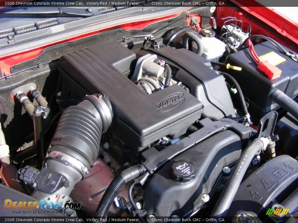 2006 Chevrolet Colorado Xtreme Crew Cab Victory Red / Medium Pewter Photo #11