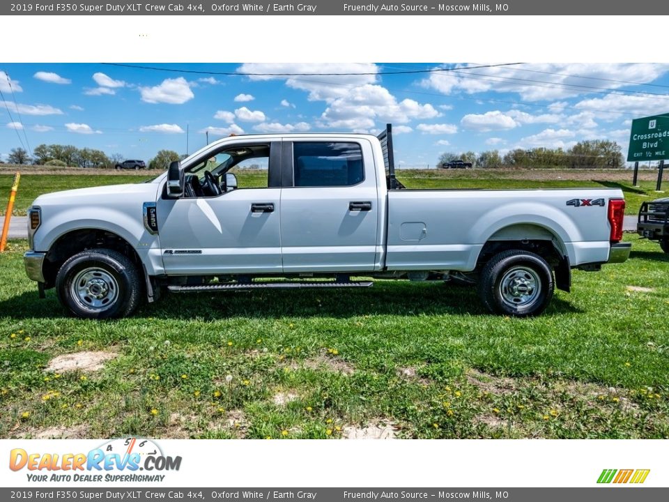 2019 Ford F350 Super Duty XLT Crew Cab 4x4 Oxford White / Earth Gray Photo #7