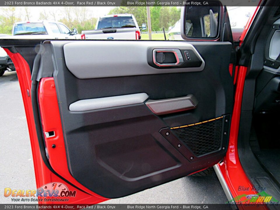 Door Panel of 2023 Ford Bronco Badlands 4X4 4-Door Photo #10