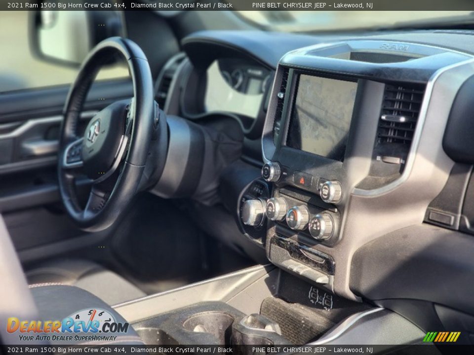 2021 Ram 1500 Big Horn Crew Cab 4x4 Diamond Black Crystal Pearl / Black Photo #4