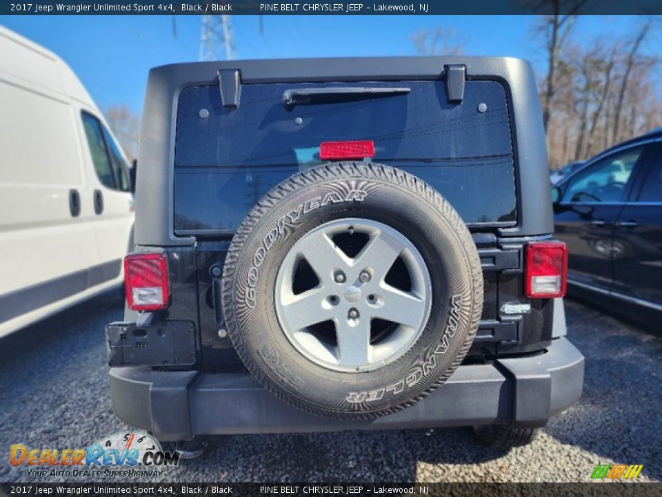 2017 Jeep Wrangler Unlimited Sport 4x4 Black / Black Photo #4