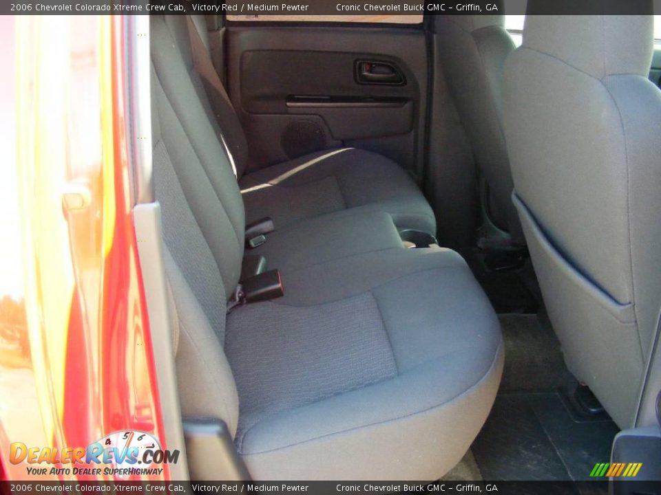 2006 Chevrolet Colorado Xtreme Crew Cab Victory Red / Medium Pewter Photo #18