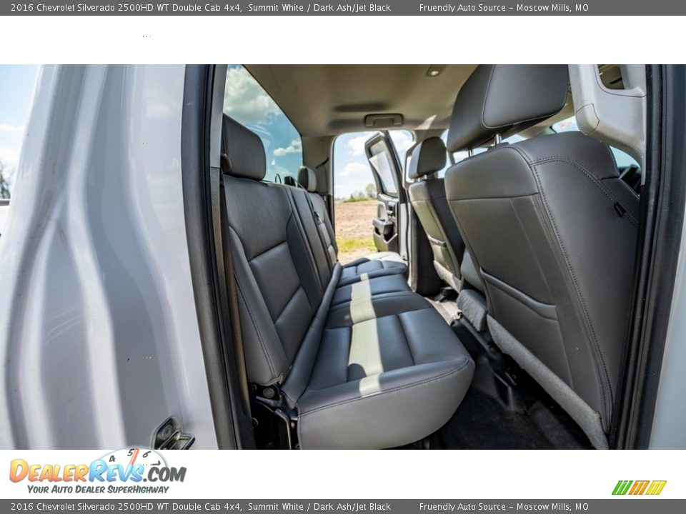 2016 Chevrolet Silverado 2500HD WT Double Cab 4x4 Summit White / Dark Ash/Jet Black Photo #22