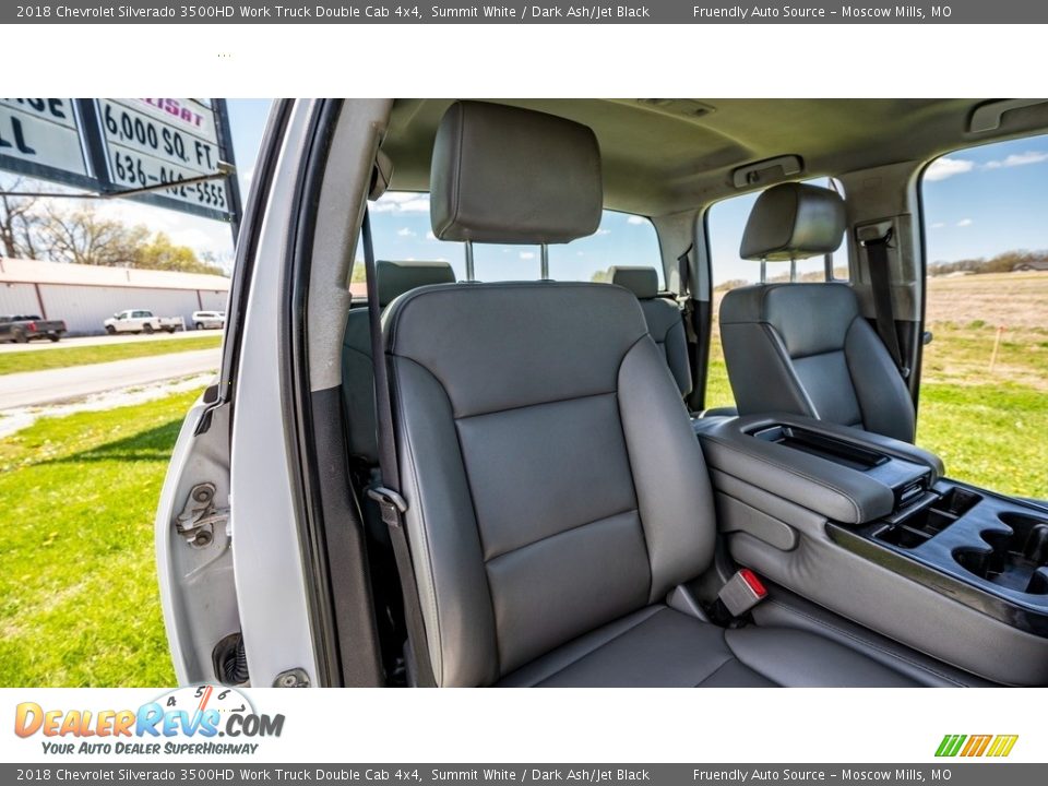 Front Seat of 2018 Chevrolet Silverado 3500HD Work Truck Double Cab 4x4 Photo #25
