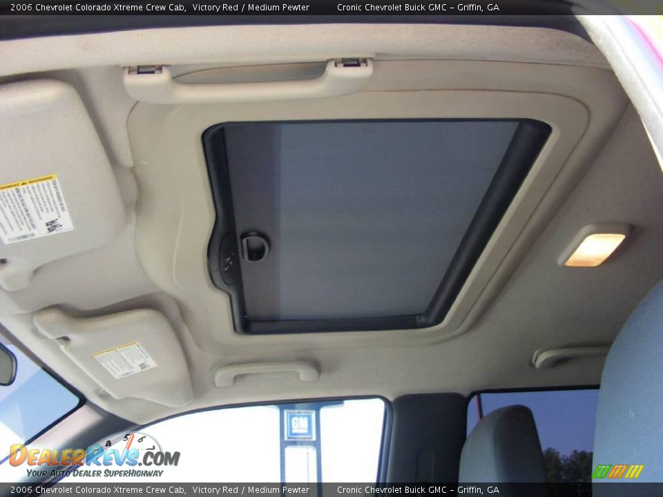 2006 Chevrolet Colorado Xtreme Crew Cab Victory Red / Medium Pewter Photo #25