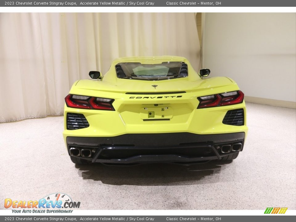 2023 Chevrolet Corvette Stingray Coupe Accelerate Yellow Metallic / Sky Cool Gray Photo #22