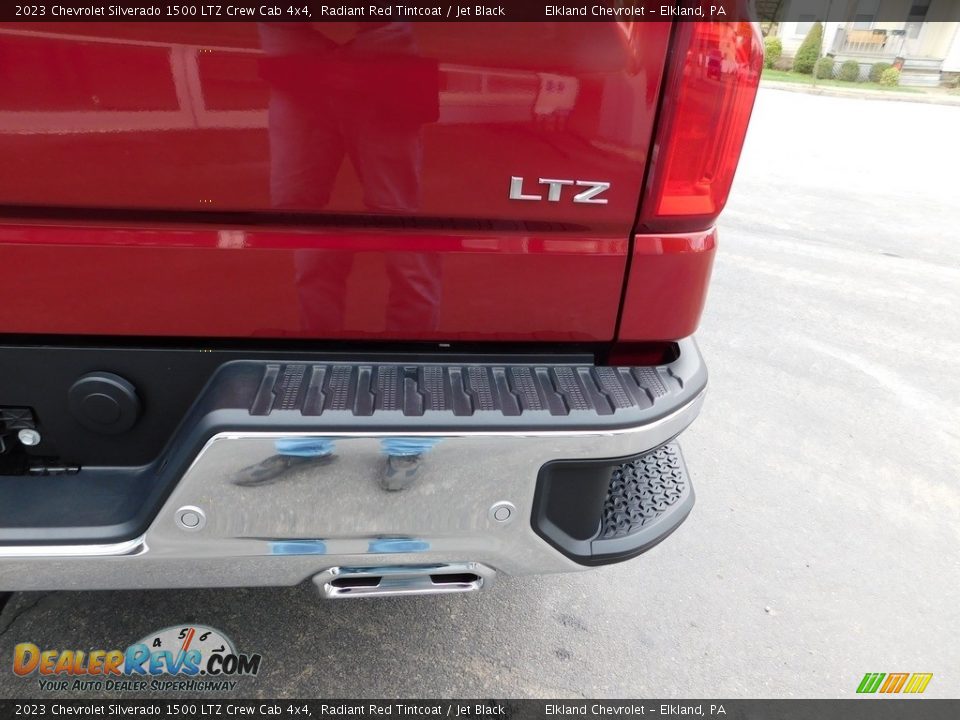 2023 Chevrolet Silverado 1500 LTZ Crew Cab 4x4 Radiant Red Tintcoat / Jet Black Photo #15