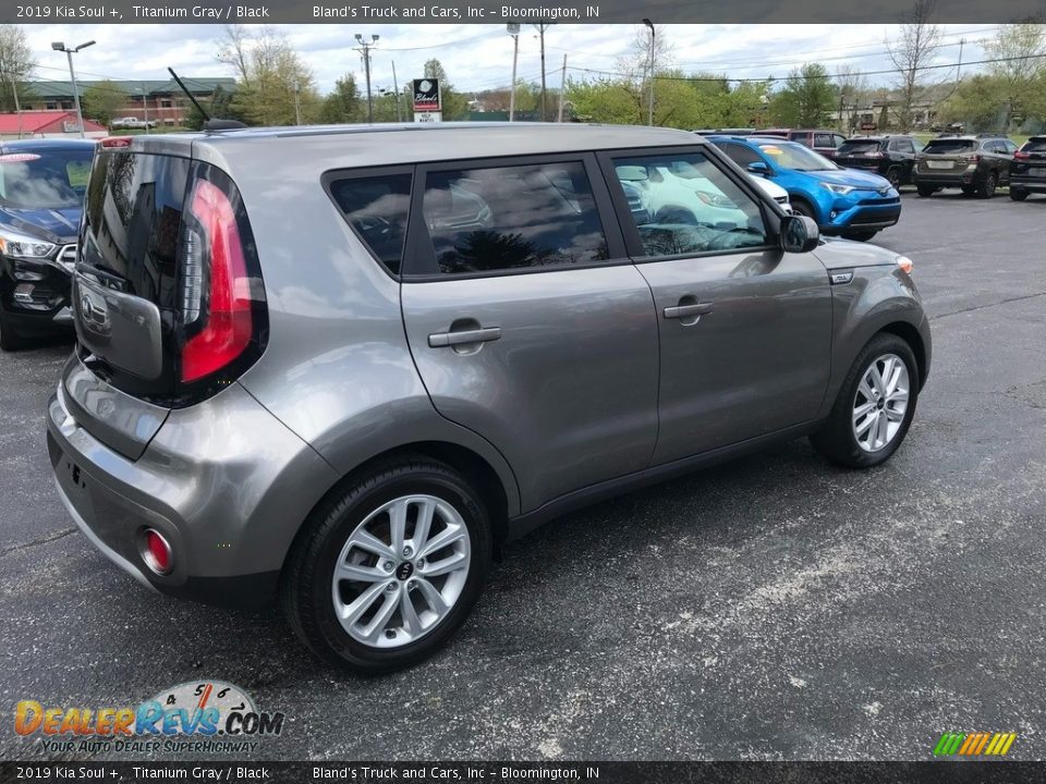 2019 Kia Soul + Titanium Gray / Black Photo #6