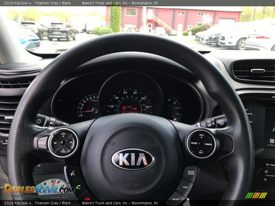 2019 Kia Soul + Titanium Gray / Black Photo #17