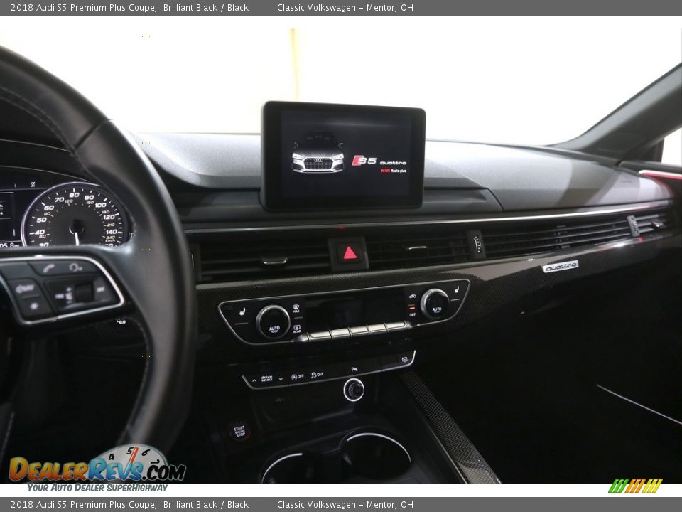 Dashboard of 2018 Audi S5 Premium Plus Coupe Photo #9