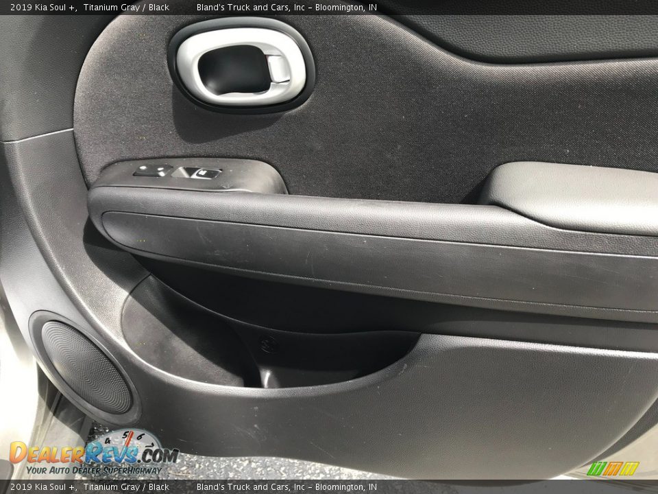 2019 Kia Soul + Titanium Gray / Black Photo #28