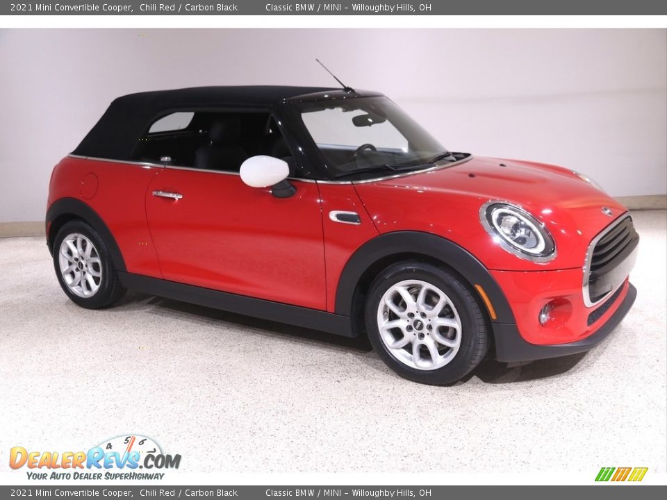 2021 Mini Convertible Cooper Chili Red / Carbon Black Photo #2