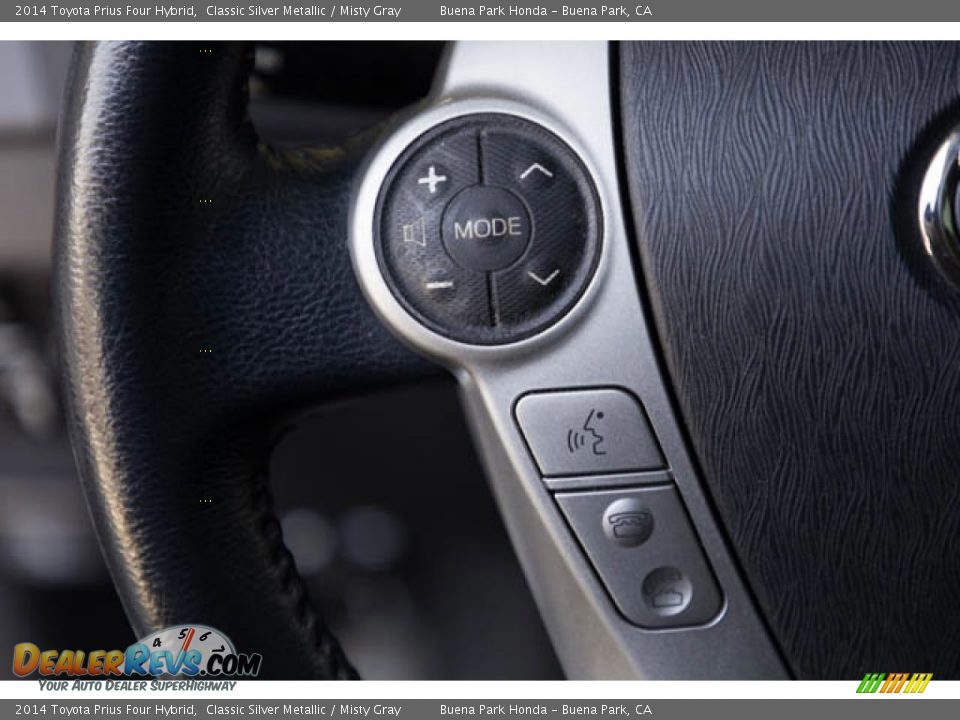 2014 Toyota Prius Four Hybrid Classic Silver Metallic / Misty Gray Photo #14
