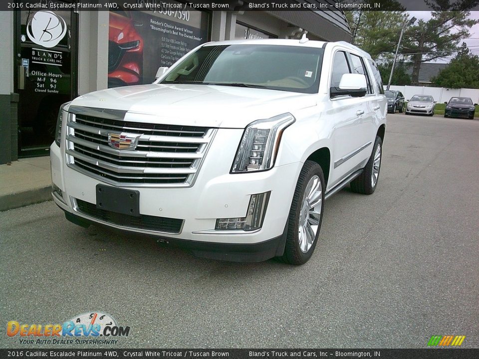 2016 Cadillac Escalade Platinum 4WD Crystal White Tricoat / Tuscan Brown Photo #2