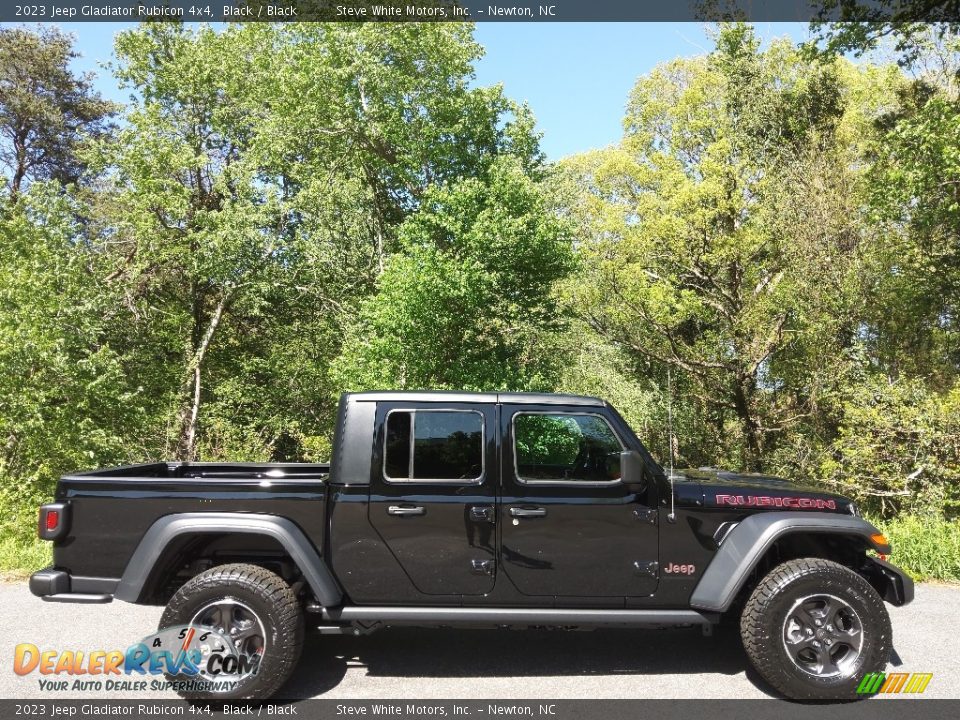 Black 2023 Jeep Gladiator Rubicon 4x4 Photo #5