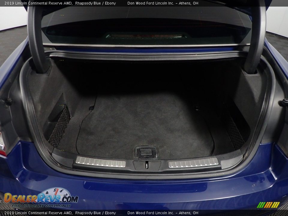 2019 Lincoln Continental Reserve AWD Trunk Photo #18