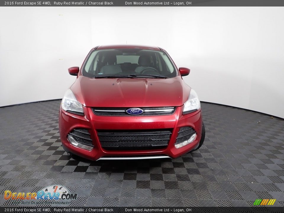 2016 Ford Escape SE 4WD Ruby Red Metallic / Charcoal Black Photo #3