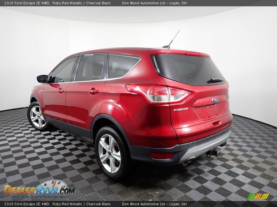 2016 Ford Escape SE 4WD Ruby Red Metallic / Charcoal Black Photo #5
