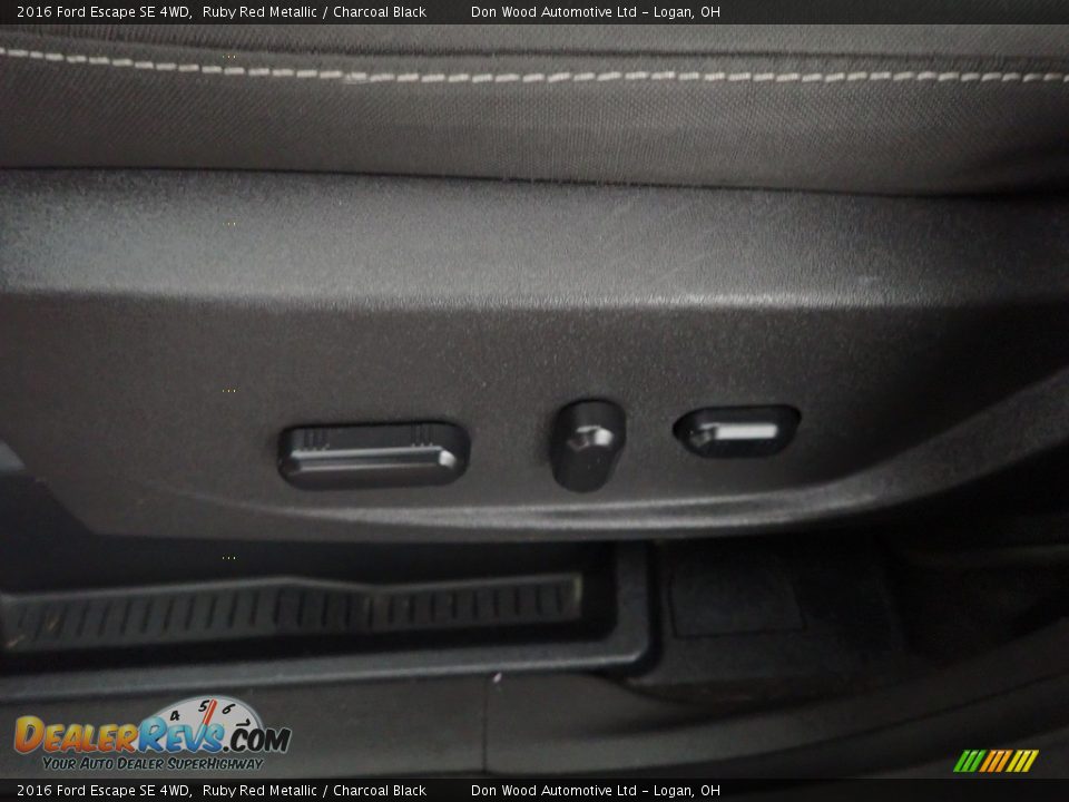 2016 Ford Escape SE 4WD Ruby Red Metallic / Charcoal Black Photo #12