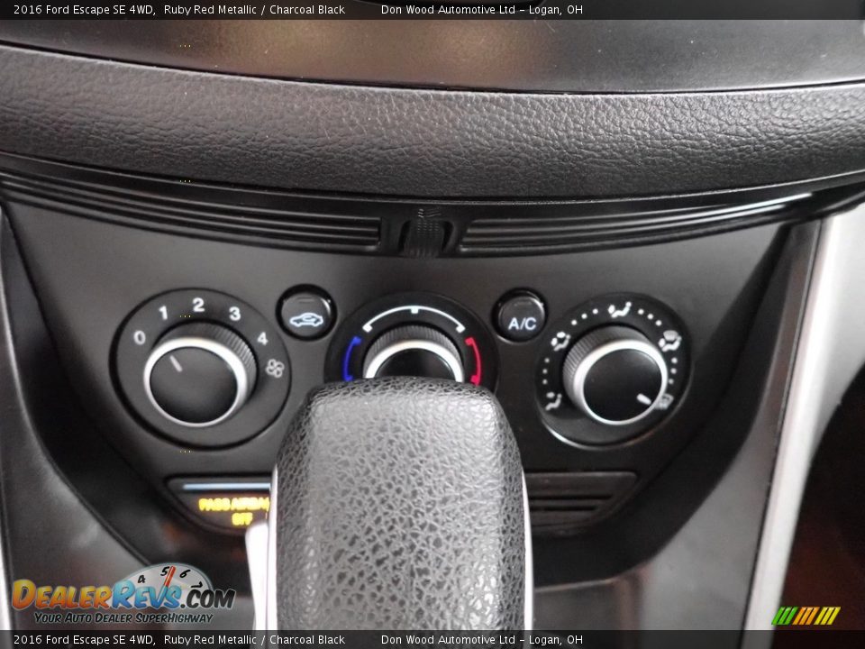 2016 Ford Escape SE 4WD Ruby Red Metallic / Charcoal Black Photo #19