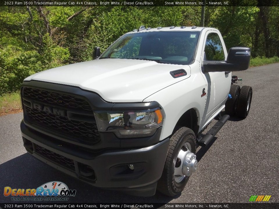 2023 Ram 3500 Tradesman Regular Cab 4x4 Chassis Bright White / Diesel Gray/Black Photo #2