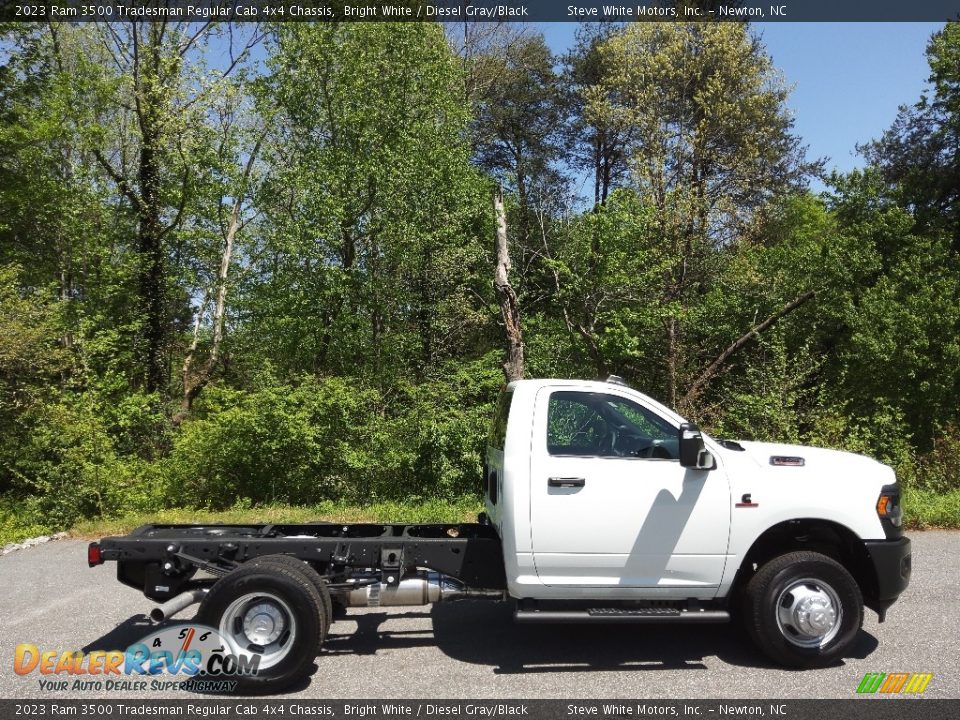 2023 Ram 3500 Tradesman Regular Cab 4x4 Chassis Bright White / Diesel Gray/Black Photo #5