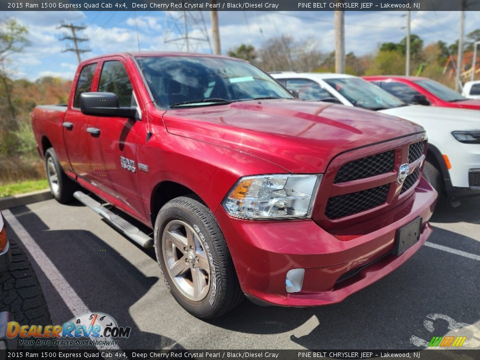 Front 3/4 View of 2015 Ram 1500 Express Quad Cab 4x4 Photo #3