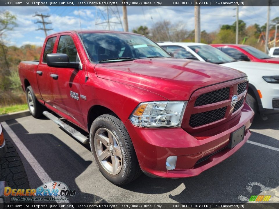 Front 3/4 View of 2015 Ram 1500 Express Quad Cab 4x4 Photo #3