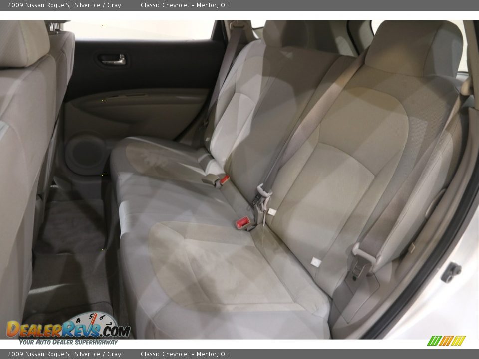 2009 Nissan Rogue S Silver Ice / Gray Photo #13