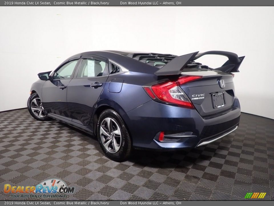 2019 Honda Civic LX Sedan Cosmic Blue Metallic / Black/Ivory Photo #11