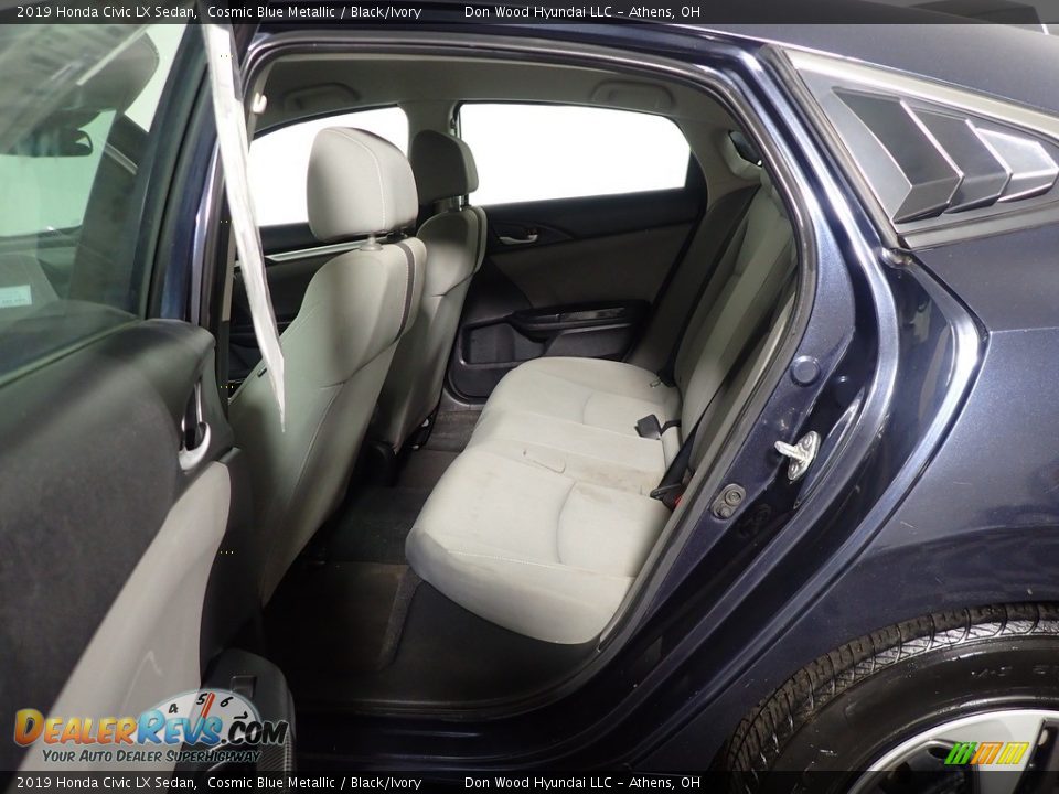 2019 Honda Civic LX Sedan Cosmic Blue Metallic / Black/Ivory Photo #32