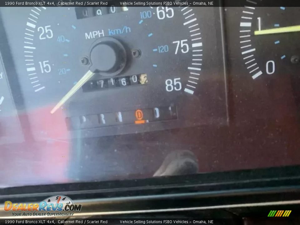 1990 Ford Bronco XLT 4x4 Gauges Photo #3