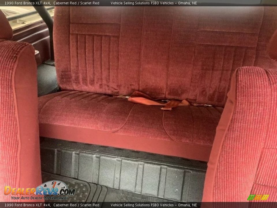 Rear Seat of 1990 Ford Bronco XLT 4x4 Photo #4