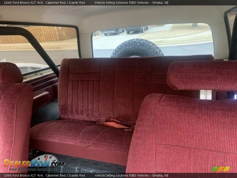Rear Seat of 1990 Ford Bronco XLT 4x4 Photo #6