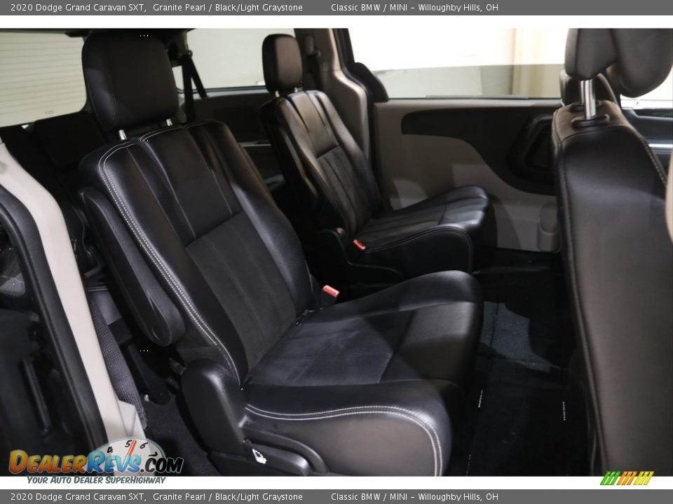 2020 Dodge Grand Caravan SXT Granite Pearl / Black/Light Graystone Photo #17