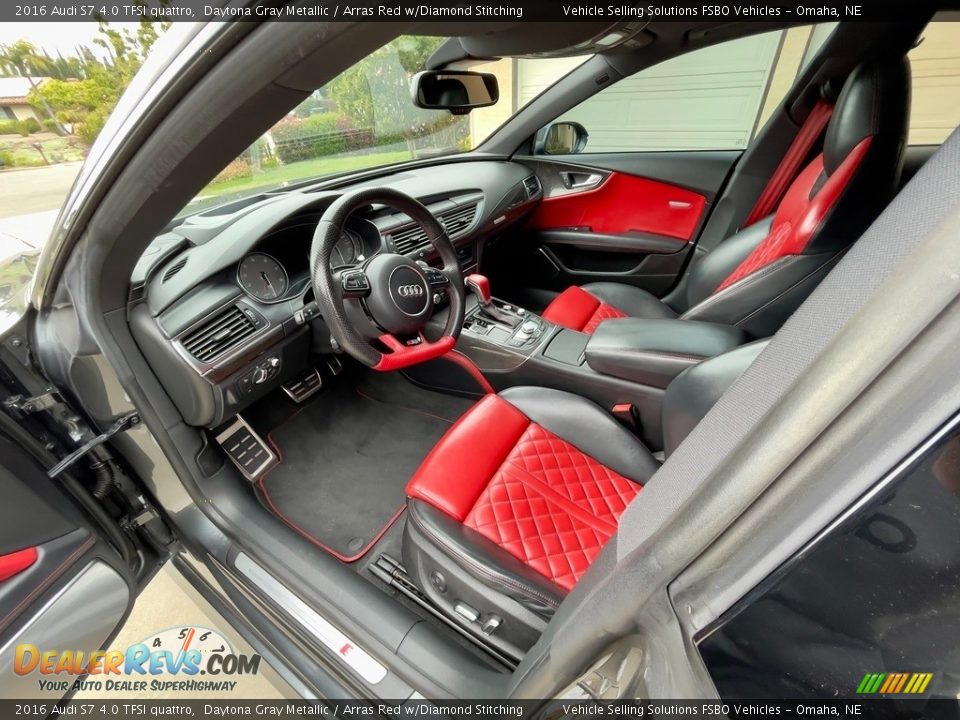 Front Seat of 2016 Audi S7 4.0 TFSI quattro Photo #11