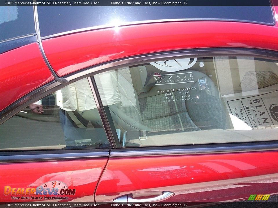 2005 Mercedes-Benz SL 500 Roadster Mars Red / Ash Photo #35