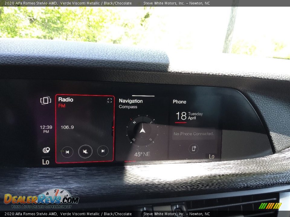 Controls of 2020 Alfa Romeo Stelvio AWD Photo #22