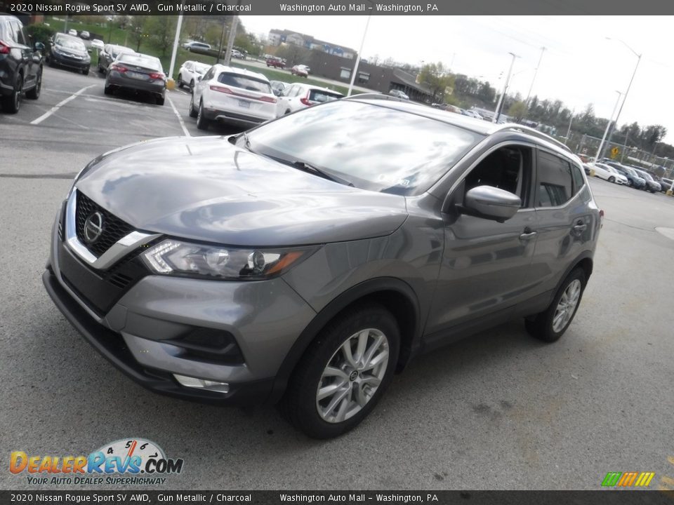 2020 Nissan Rogue Sport SV AWD Gun Metallic / Charcoal Photo #5