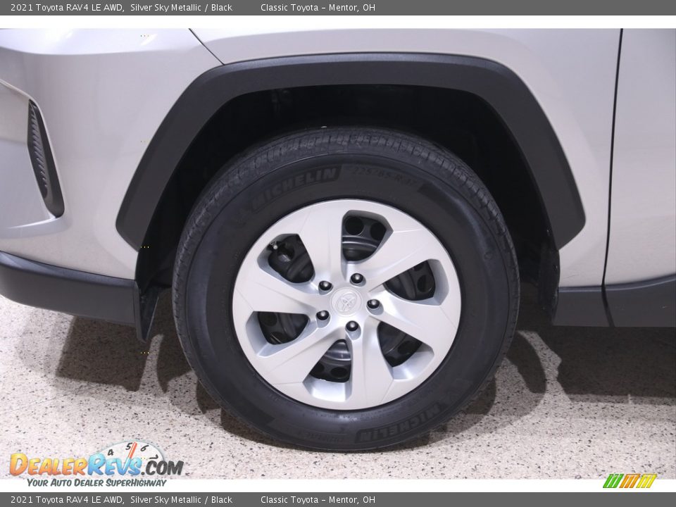 2021 Toyota RAV4 LE AWD Silver Sky Metallic / Black Photo #19