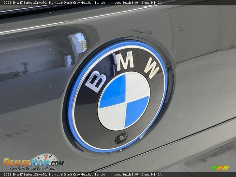 2023 BMW i7 Series xDrive60 Logo Photo #7