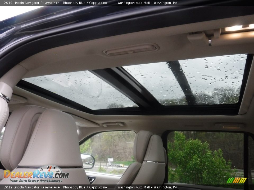 Sunroof of 2019 Lincoln Navigator Reserve 4x4 Photo #22
