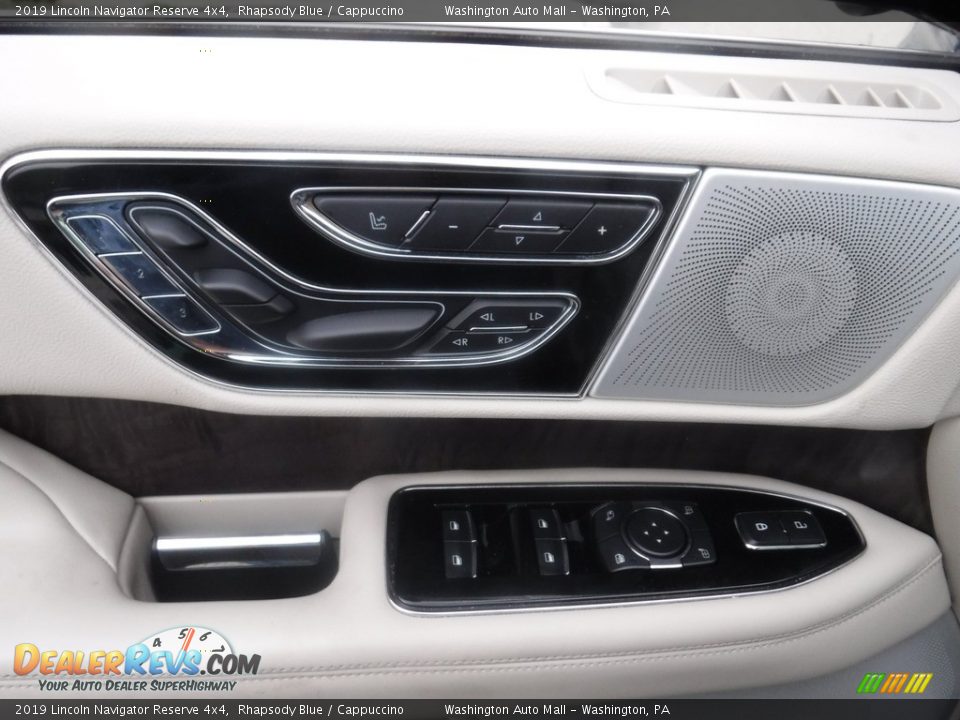 Door Panel of 2019 Lincoln Navigator Reserve 4x4 Photo #24