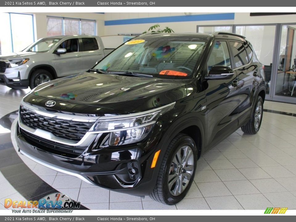 2021 Kia Seltos S AWD Black Cherry / Black Photo #1