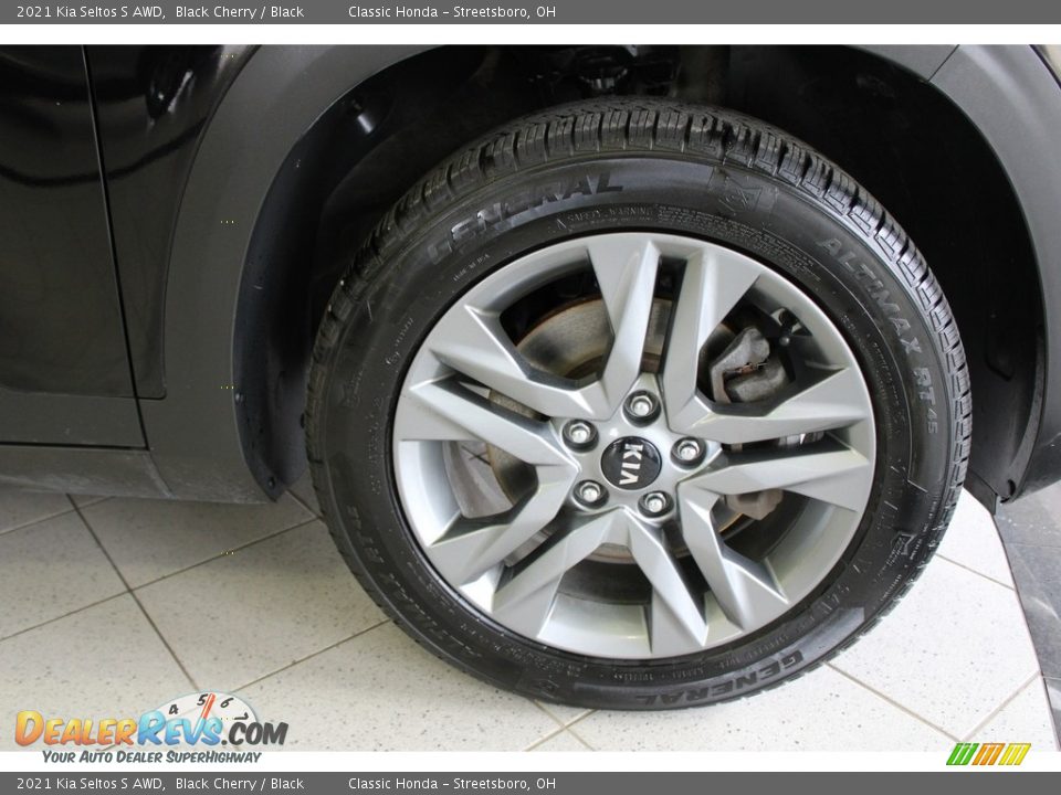 2021 Kia Seltos S AWD Black Cherry / Black Photo #5
