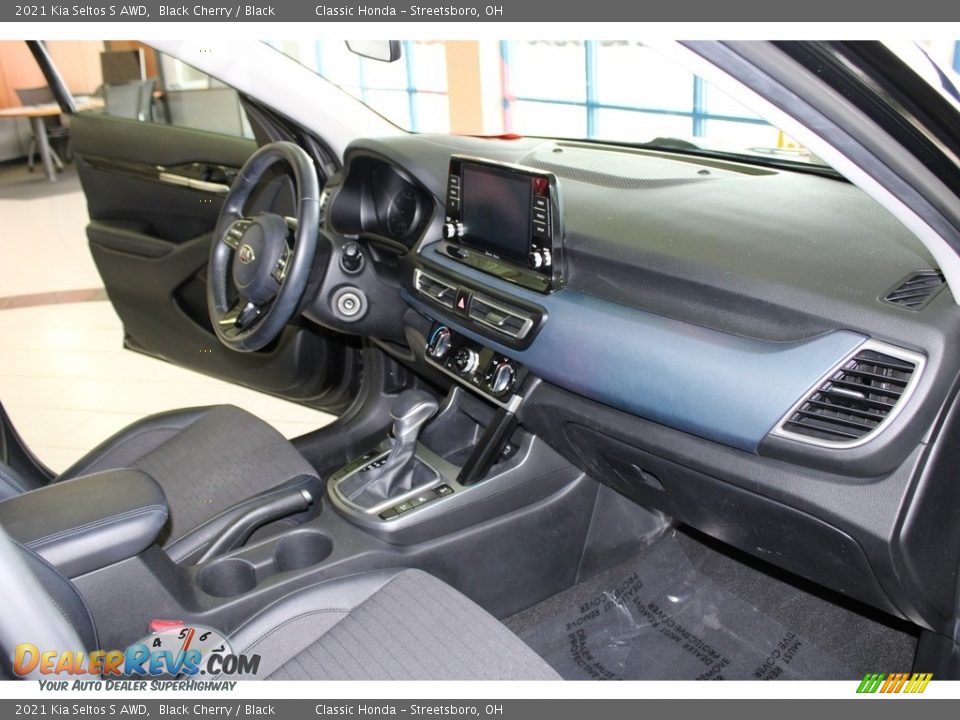 2021 Kia Seltos S AWD Black Cherry / Black Photo #15