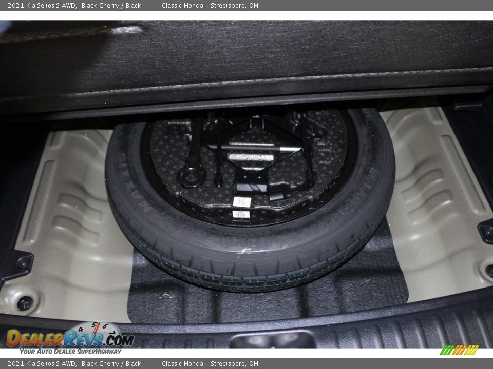 2021 Kia Seltos S AWD Black Cherry / Black Photo #21