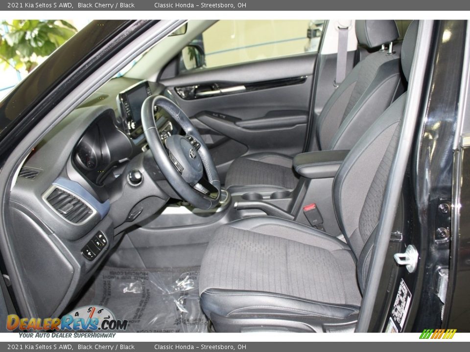 2021 Kia Seltos S AWD Black Cherry / Black Photo #27