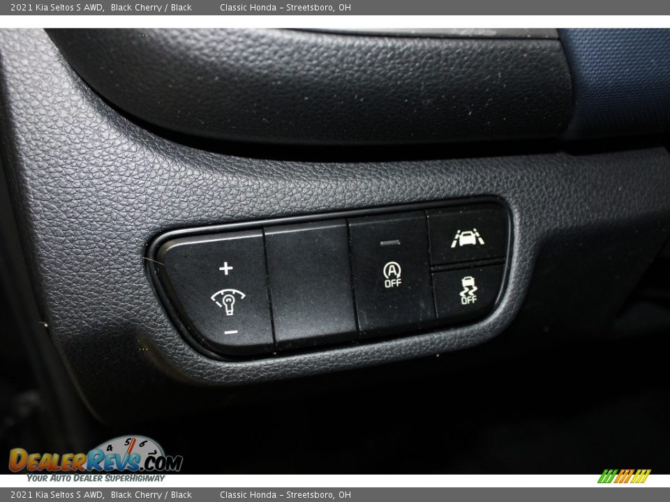 2021 Kia Seltos S AWD Black Cherry / Black Photo #28
