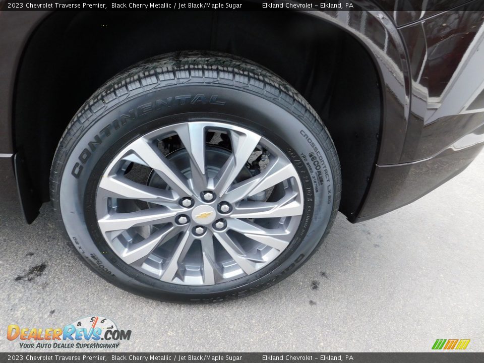 2023 Chevrolet Traverse Premier Wheel Photo #12